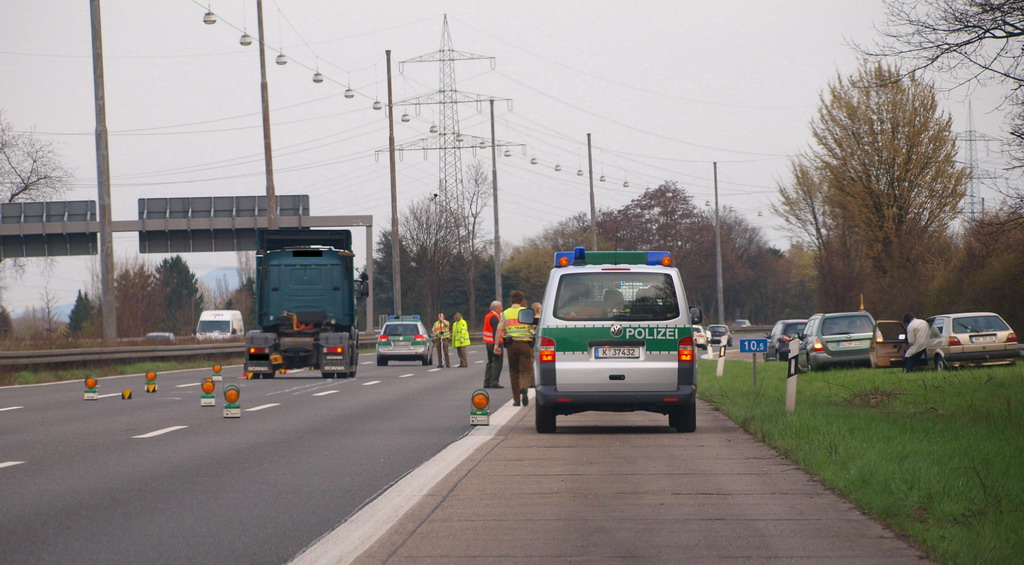 VU A 555 Rich Bonn Hoehe AS Wesseling P06.JPG